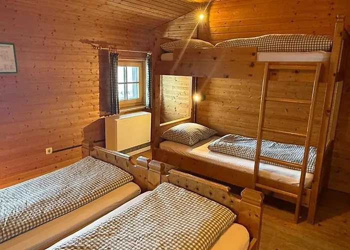 Christophorushuette Am Feuerkogel Hotel *